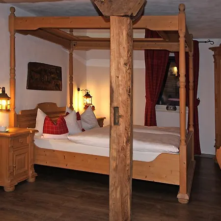 Restaurant Lindenhof 3*