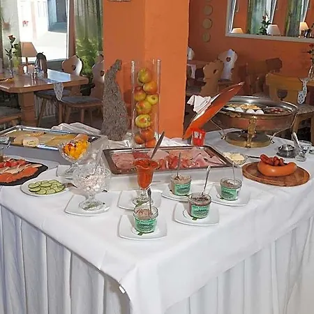 Restaurant Lindenhof Hotel 3*