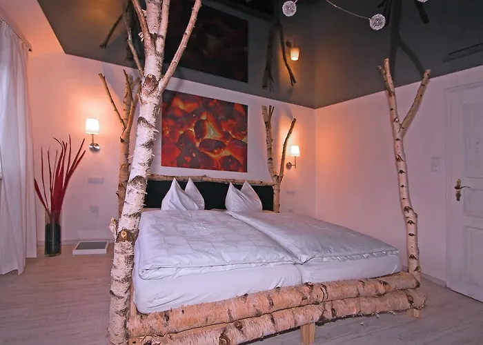 Restaurant Lindenhof فندق باد لاسفه