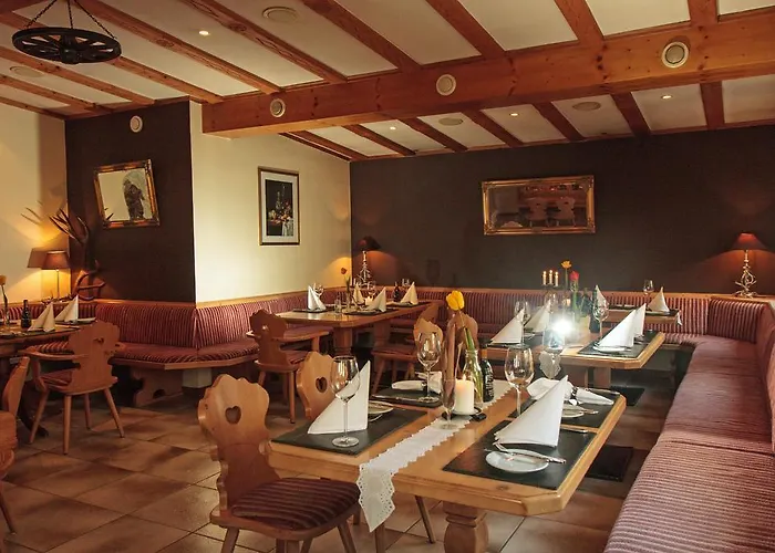 Restaurant Lindenhof باد لاسفه