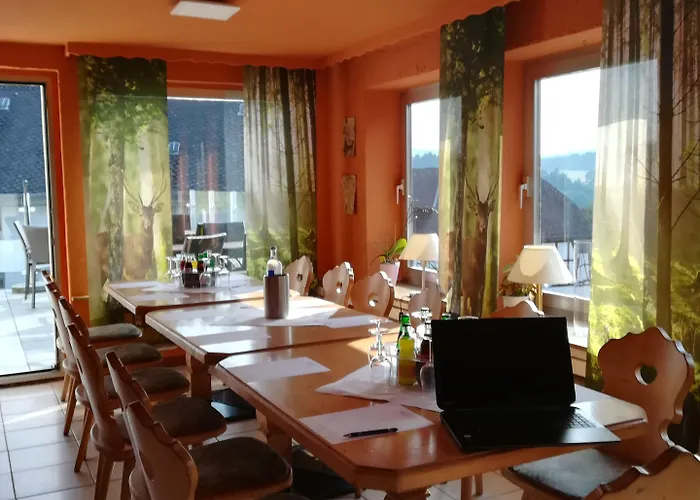 Restaurant Lindenhof 3* باد لاسفه