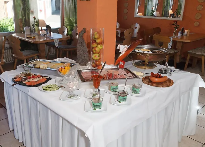 فندق Restaurant Lindenhof باد لاسفه